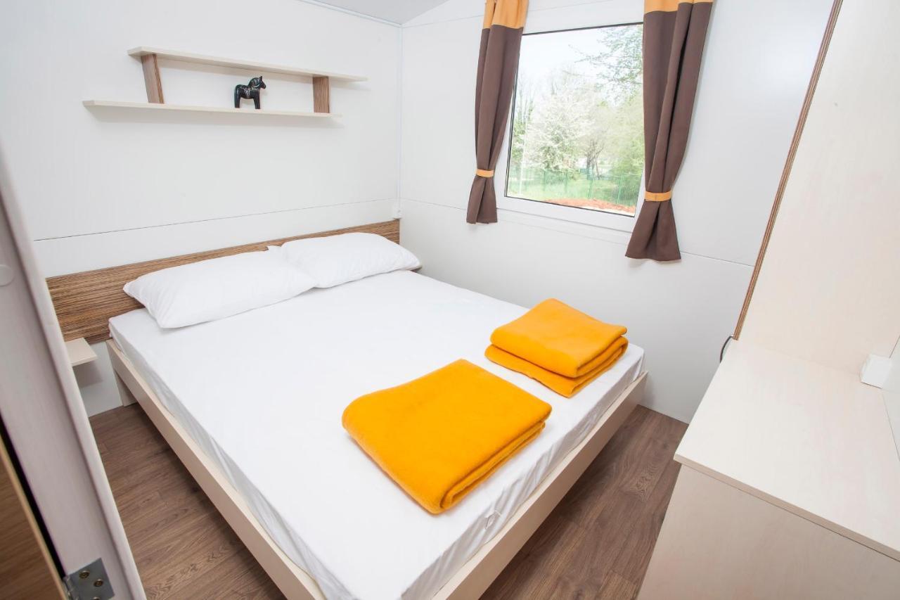 Cherry Premium Bianca Mobile Homes Zelena Laguna 波雷奇 外观 照片